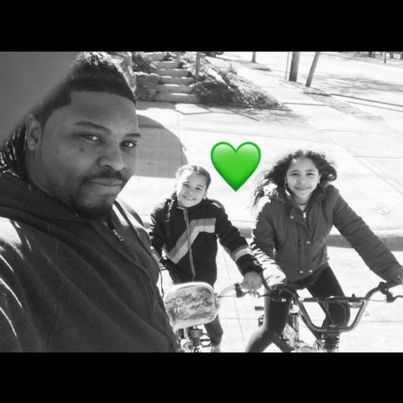 Meet your Posher, Devon - Picture 1 of 1